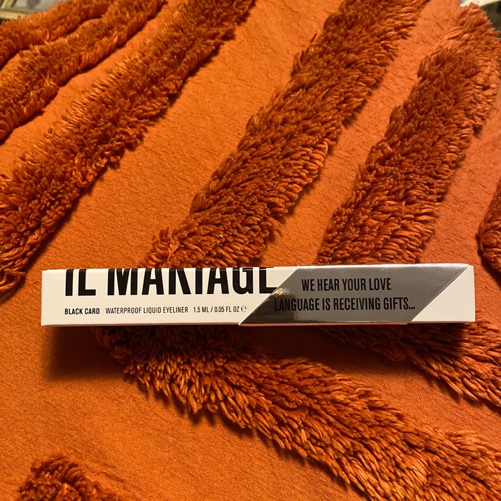 IL Makiage Waterproof Liquid Eyeliner-BRAND NEW